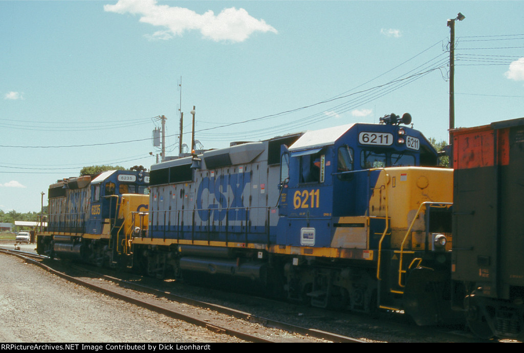 CSX 6211